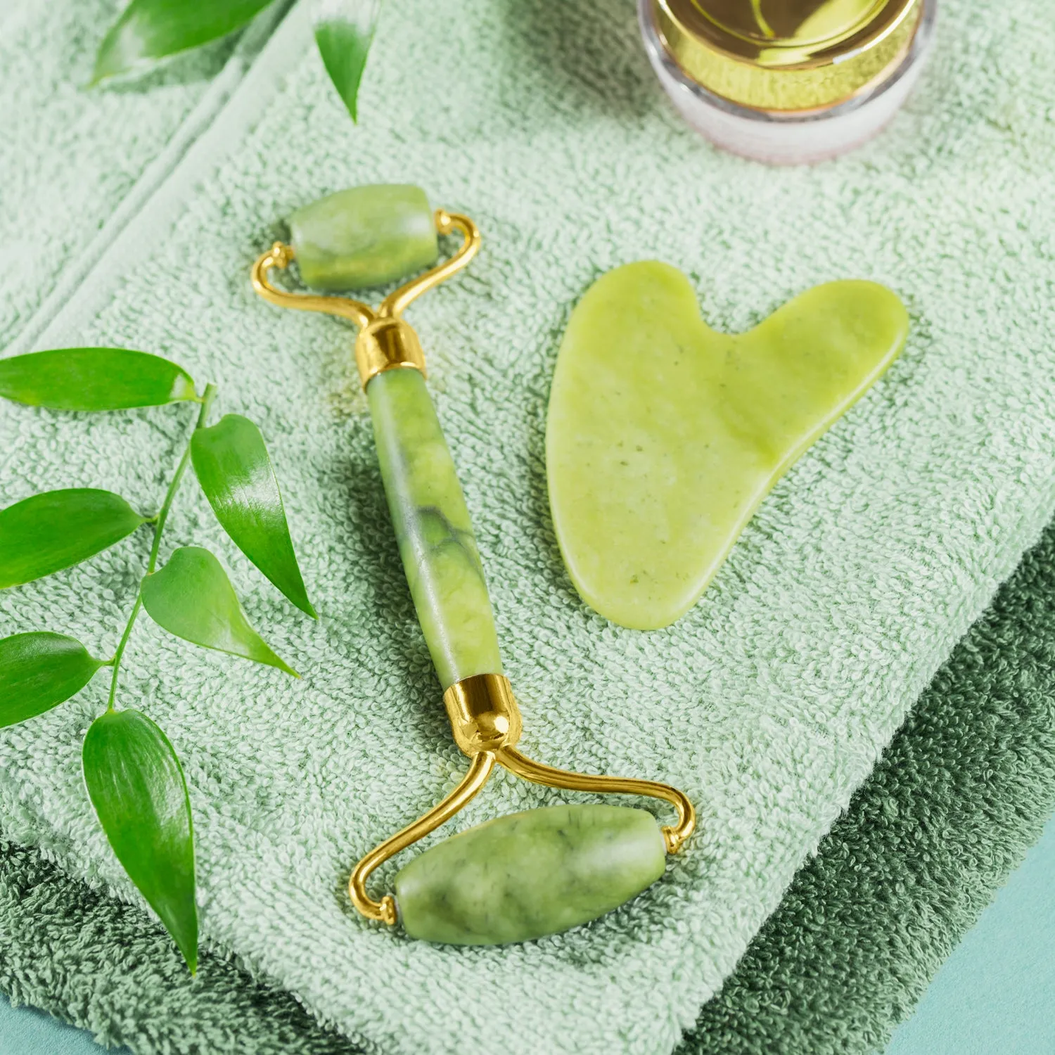 Gua Sha Stone and Anti Aging Jade Roller Massager for Face Massage